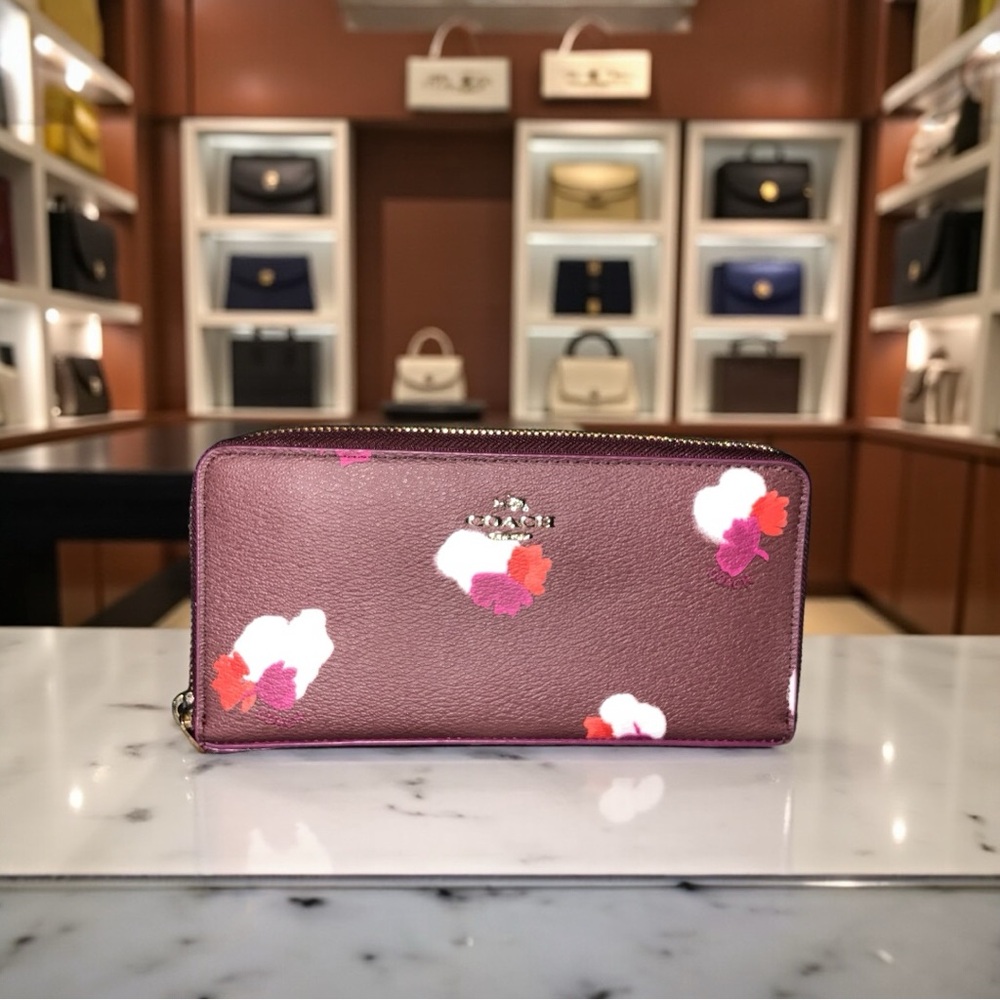 Coach ACCORDION ZIP WALLET IN FIELD FLORA PRINT COATED CANVAS- F54017-MSRP $250